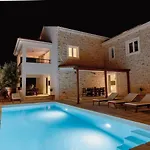 Olive Tree Apartments *