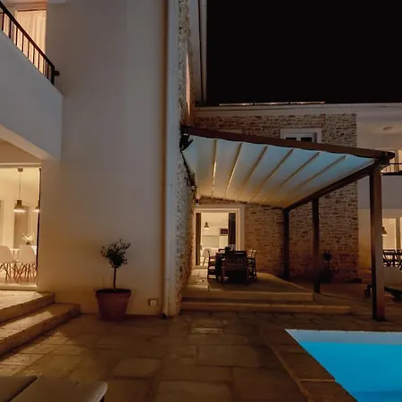 Olive Tree Apartments *