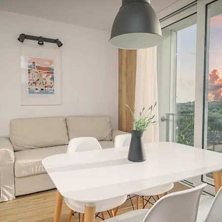 Olive Tree Apartments *