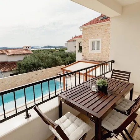 Olive Tree Apartments Vodice